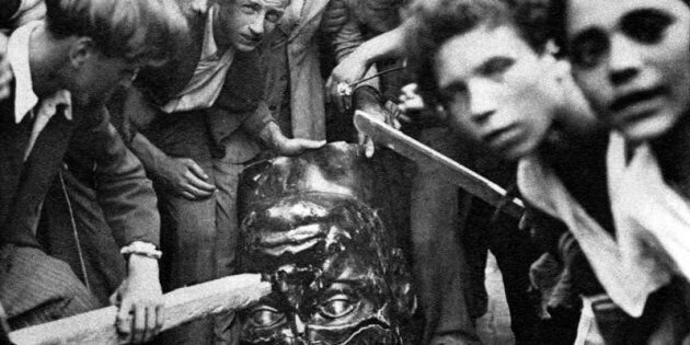 CAIGUDA DEL RÈGIM FEIXISTA