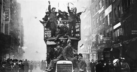 ALEMANIA Y EL IMPERIO AUSTROHUNGARIO CAEN