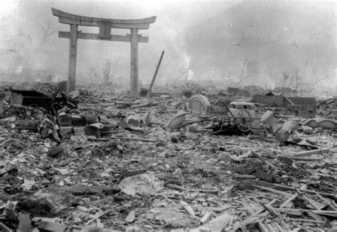 Bomba atómica norteamericana sobre Nagasaki