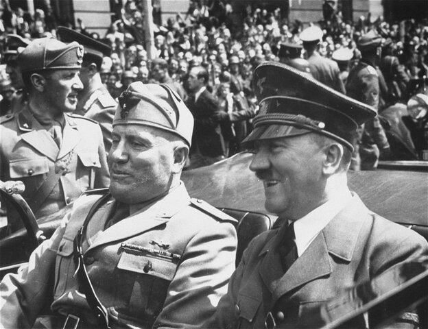 Yugoslavia se une al Eje