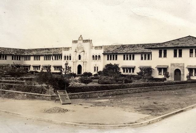 Creacion de la Normal de Santiago