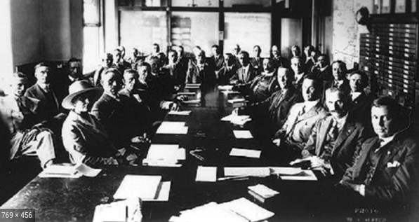 Formation des partis politiques: Le Parti Canadien et le Tory Party