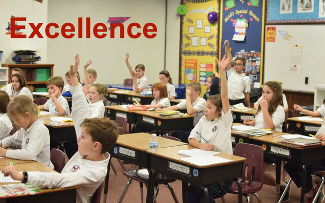 Había empezado a asistir a St. Roberts cuando tenía siete años.