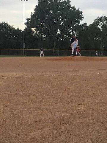 Había empezado a jugar béisbol cuando tenía nueve años.