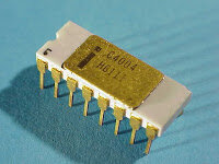 Microprocessador 4004 (1971)