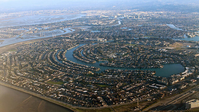 Surgimento da expressão "Vale do Silício"