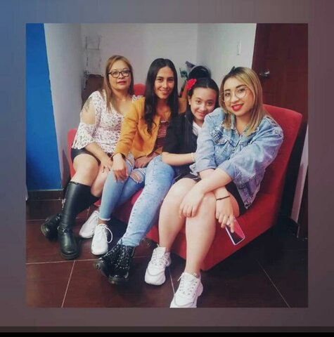 Reencuentro familiar tías, sobrinas