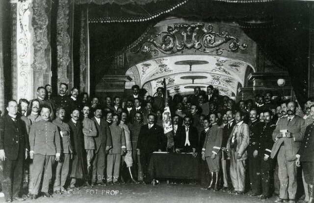 10 de Octubre 1914 Reunión de la Convención Revolucionaria