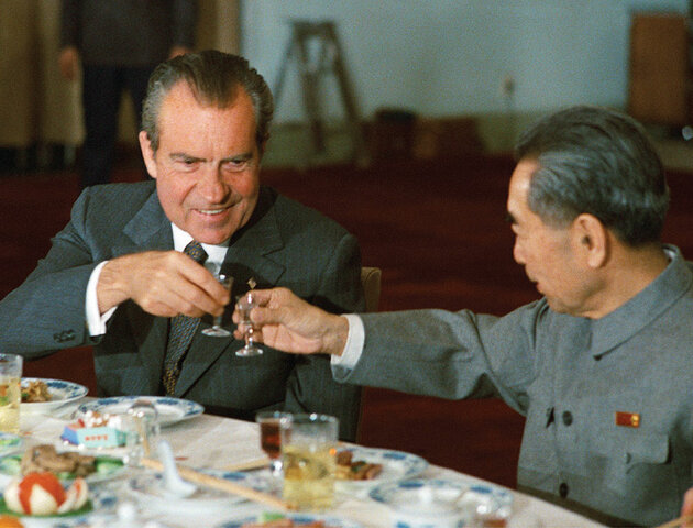 Nixon goes to China