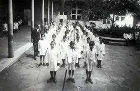 La educacion para el trabajo J. Bautista Alberdi