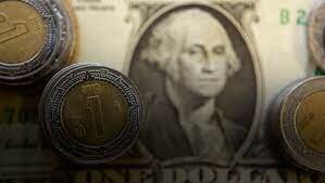 Devaluación del peso frente al dolar