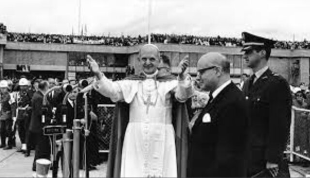 El Papá Pablo Vl visitó Colombia