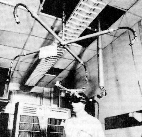 El primer casco de realidad virtual y realidad aumentada.