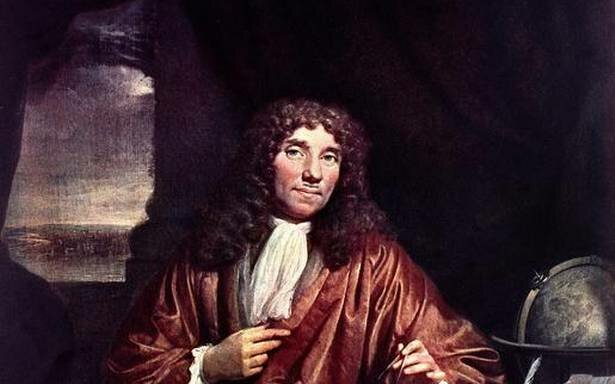 Leeuwenhoek.