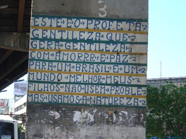 Enseñanzas sociales en 55 pilastras, Jose Da Trino.