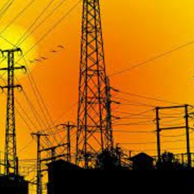 Timeline: La Eléctrica