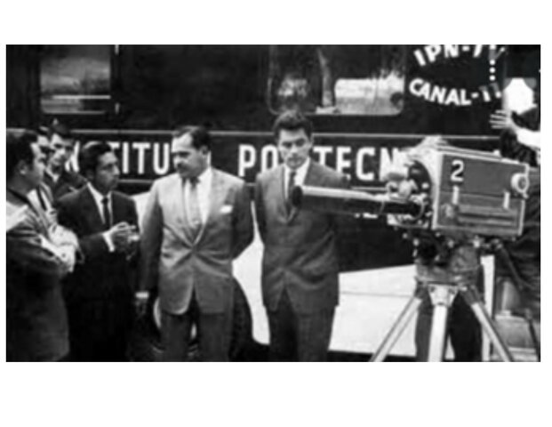 APR 17, 1961 Inicia actividades el Centro de Investigación y Estudios Avanzados del IPN