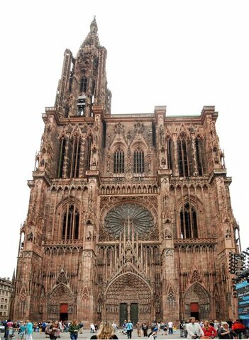 Inicio Construcción: Catedral de Estrasburgo