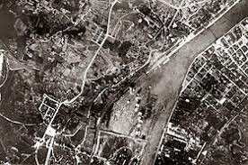 Los franquistas conquistan Bilbao y el resto de los territorios vascos que no se hallaban bajo su control.