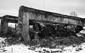 Germans Bomb Part of Auschwitz