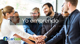 Timeline: CARACTERISTICAS DE EMPRENDIMIENTO