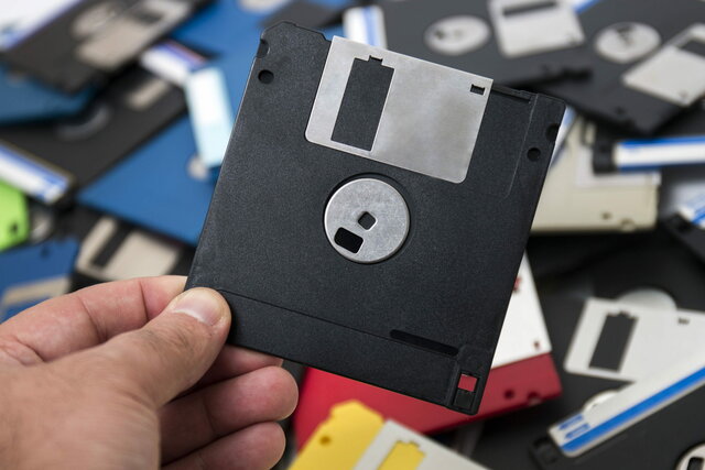 Dispositivos de almacenamiento secundario