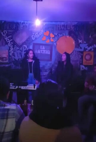 Presentación en compañía de mi mejor amiga