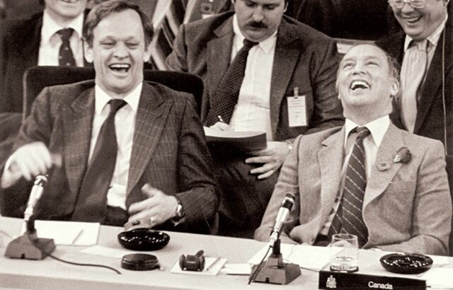 Rapatriement de la constitution