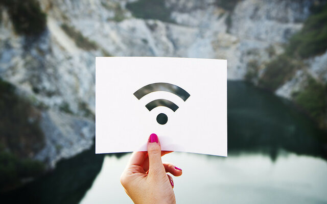 Primer estandar Wi-Fi 802.11