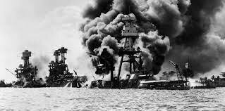 Japón decidió entonces atacar Pearl Harbor