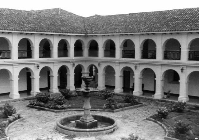 Colegio Jesuita en la colonia 1646-1767-1778