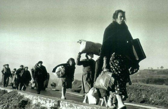 Málaga cae en poder de los franquistas, auxiliados por tropas italianas, el día 3. La inmediata represión se cobra miles de muertos.