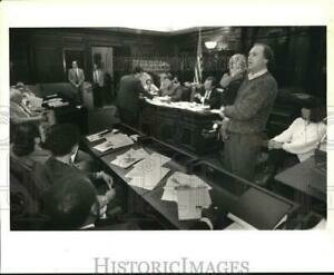 La première législatures du parlement s'ouvre