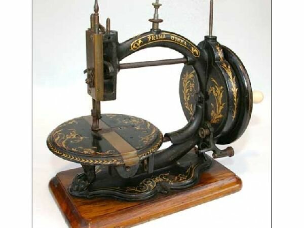 Walter Hunt va crear una màquina de fil