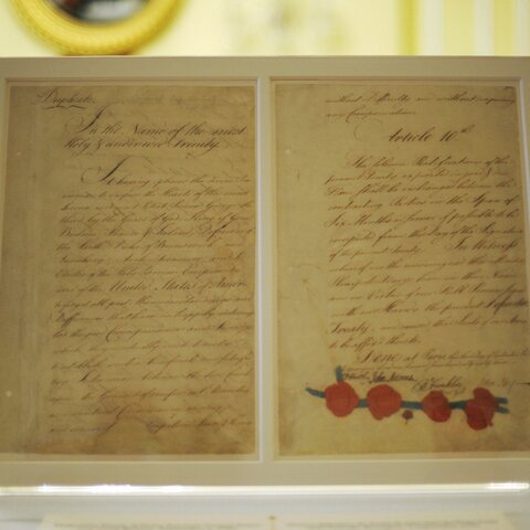 The Treaty of Paris is signed in the Hotel d'York