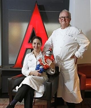 Primer triestrellado