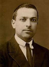 Lev Vigotsky (1897-1934)