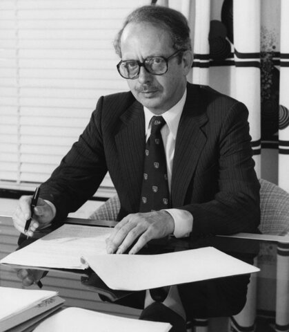 Teoría estructuralista (Ralp dahrendorf)