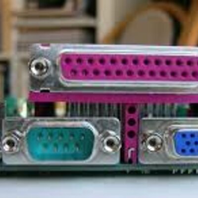 Timeline: Puertos y Sockets