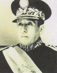 Federico Ponce Vaides toma el poder