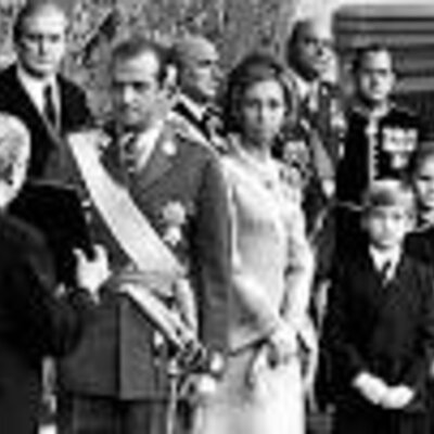 Timeline: Transición y Gobiernos Democráticos