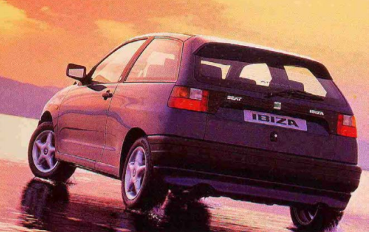 Coche Seat Ibiza 1990