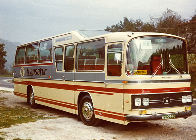 Autobús “Century”