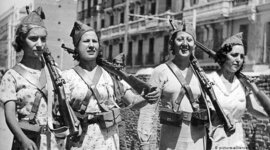 Timeline: Eje Cronológico 10.2: Sublevación Militar y Guerra Civil (1936-1939). Dimensión política e internacional del conflicto. Evolución de las dos zonas. Consecuencias de la Guerra.