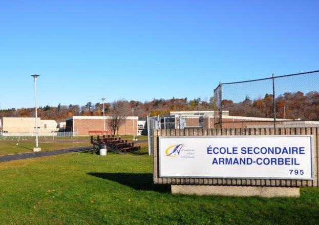 Ecole secondaire Armand-Corbeil