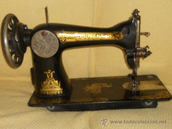 Máquina de coser (B. Thimmonier)