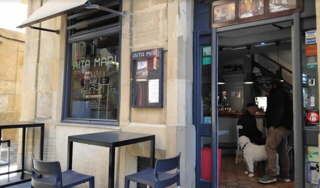 Tabernak berriro irikitzen dituzte