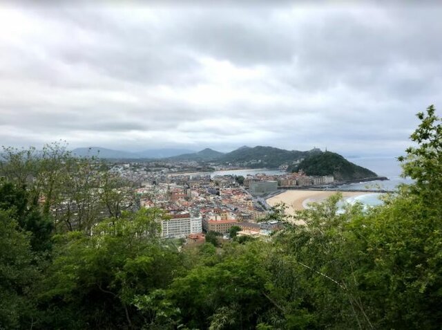 Ostalaritzan lan egiten dutenenprotesten ondorioz taberna guztiak irikitzen dira nahiz eta hiria edo herria gorrian egon