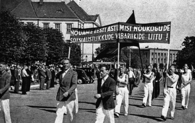 Eesti palub liituda NSVL'iga