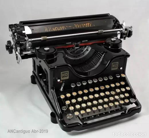 LA MÀQUINA D'ESCRIURE